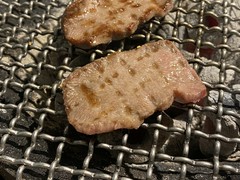 炭火焼肉 矢つぐ 本店