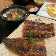 炭火焼うなぎ 東山物産