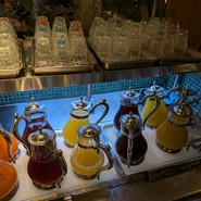 キャナリィ・ロウ 本店