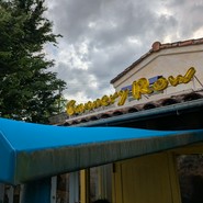 キャナリィ・ロウ 本店