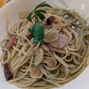 キャナリィ・ロウ 本店