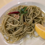 キャナリィ・ロウ 本店