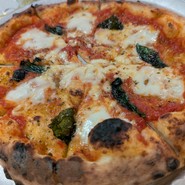 キャナリィ・ロウ 本店