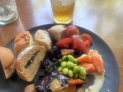 ブッフェ　サラダや野菜料理が多くて大満足でした。