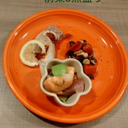 カフェ＆キッチン　unique（ユニック）