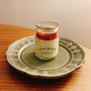 いちごのプリン