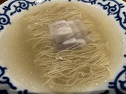 豚そば月や 福岡空港店