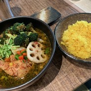 薬膳スープカレー・シャナイア （Shania）