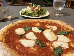 ピッツェリアエイト　南堀江店