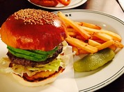 ファイヤーハウス （FIRE HOUSE）