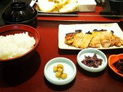 竈炊き立てごはん 土井 本店