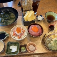 浮世離れのSHIMA DOROBO