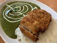 エス　タージマハルエベレスト　塚口店