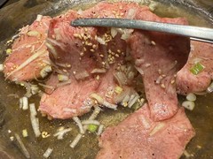 神戸牛焼肉＆生タン料理　舌賛ZESSAN　大手町店