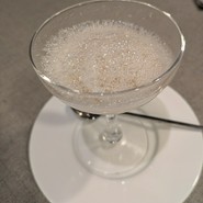 洋梨のミロワールと金木犀のジュレ