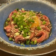 ニクタラシ　金山店