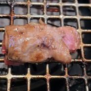 超薄切りで三層なので歯ごたえ柔らかくて美味し！