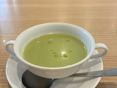 キュウリの冷製スープ