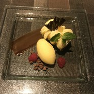 レストラン シンフォニー