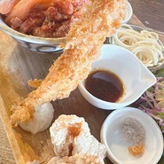 玉ねぎ倉庫跡地　志知カフェ　