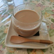 小さな隠れ家カフェ ナチュライズ