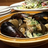 駅前ワイン食堂　BIBI