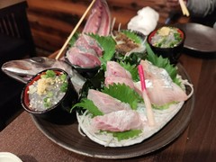 お刺身盛り合わせ