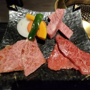 飛騨牛　焼肉・すきやき・しゃぶしゃぶ　丸明