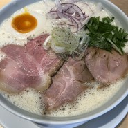 鶏白湯ラーメン ムツキ