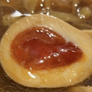 とろ〜り黄身の味玉！