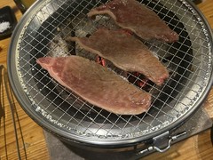 本格炭火焼肉わたなべ