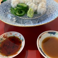 鱧(わさびしょうゆ、梅肉)