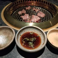 特選飛騨牛焼肉　壽家suya