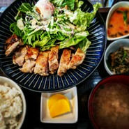 食道楽 河村屋