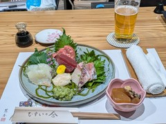 すしダイニング　ひすいの舎