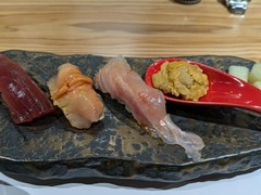 すしダイニング　ひすいの舎