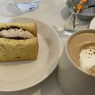 月と群青と珈琲と