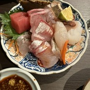 酒と肴　盃（まるはい）