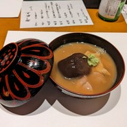 いしや