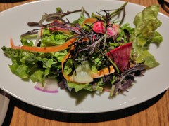 Aランチ　季節のサラダ