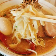 東京味噌らーめん 鶉