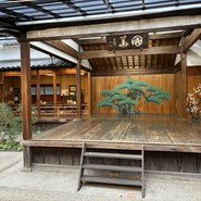厳かな舞台でした。。