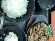 肉まる商店 イオンモール伊丹昆陽店