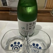 桂月がますます美味しくなる『肉球グラス』