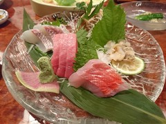 刺身盛り合わせ