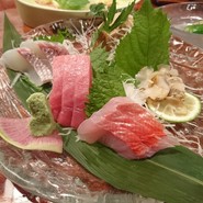 刺身盛り合わせ