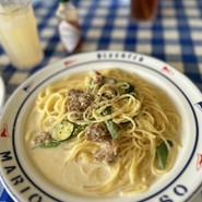 マリーナ・マリオ・エスプレッソ