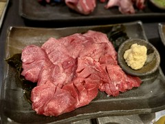 肉炉端ホルモン焼　百萬力