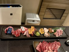 肉炉端ホルモン焼　百萬力