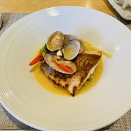 海鮮フランス料理 周